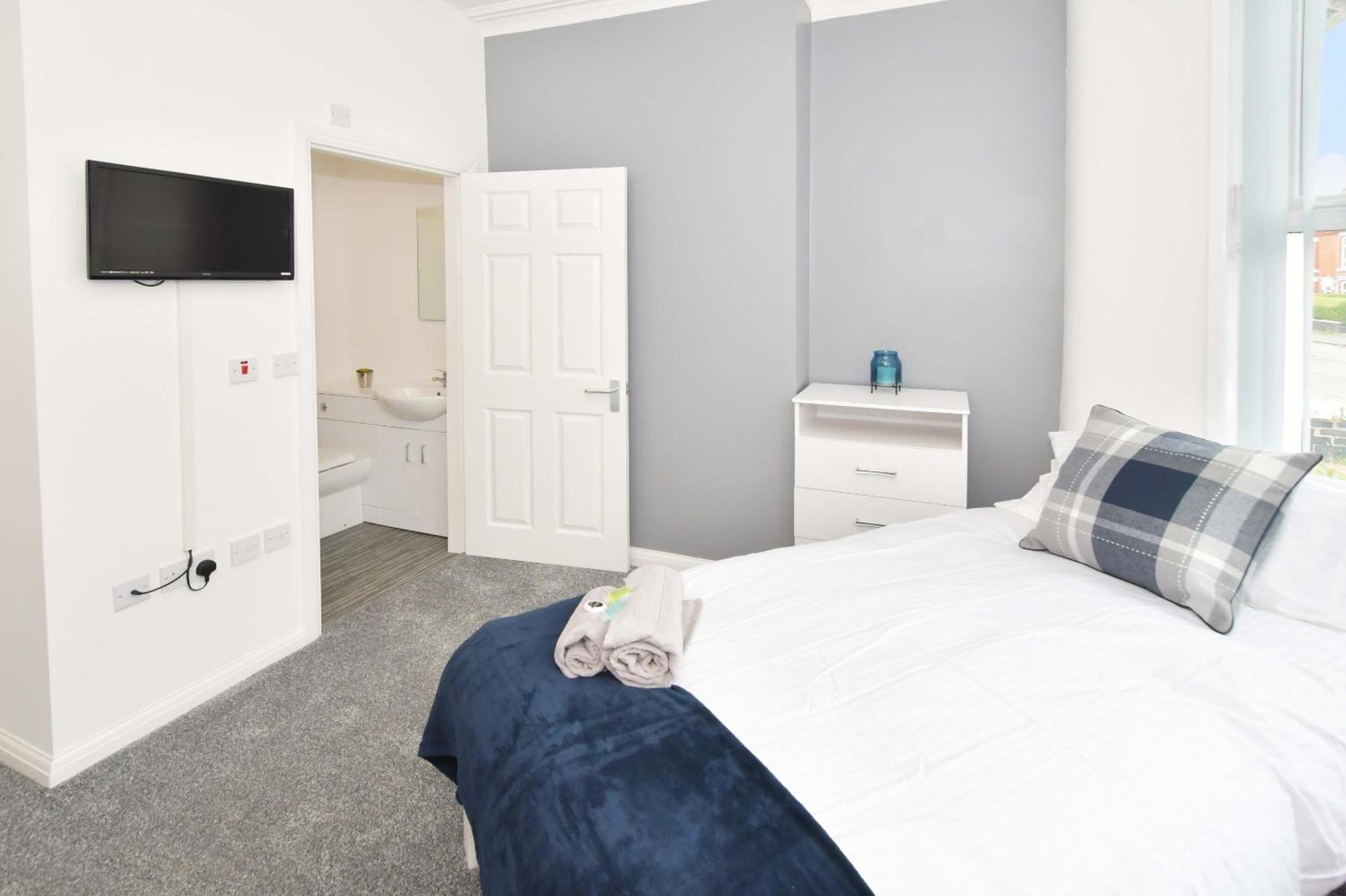 Villa Townhouse @ 86 Brooklyn Street Crewe Extérieur photo
