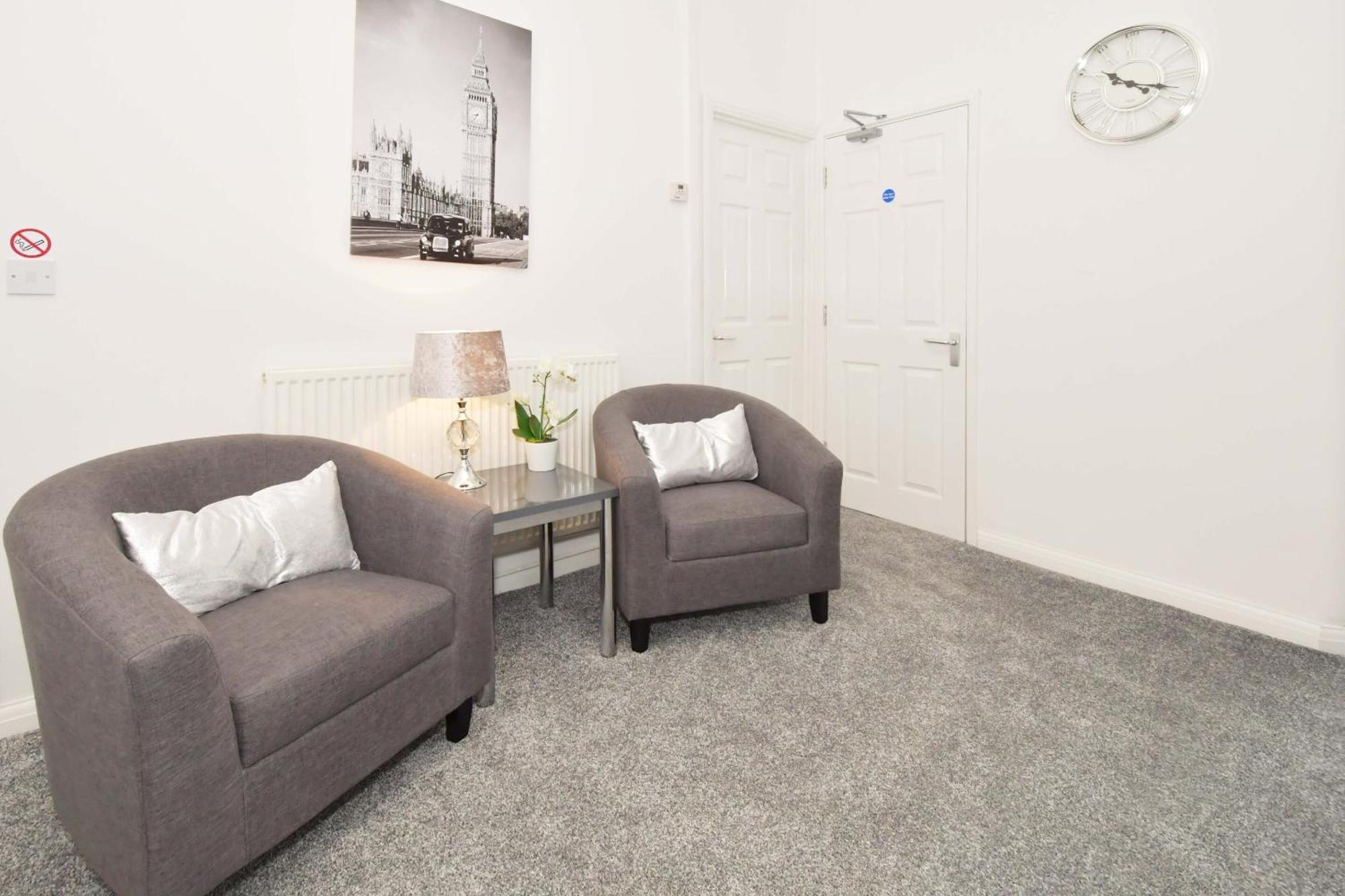 Villa Townhouse @ 86 Brooklyn Street Crewe Extérieur photo